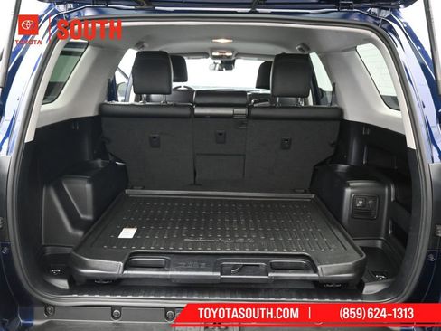 Used 2022 Toyota 4Runner TRD Sport w/ Technology Package image 29