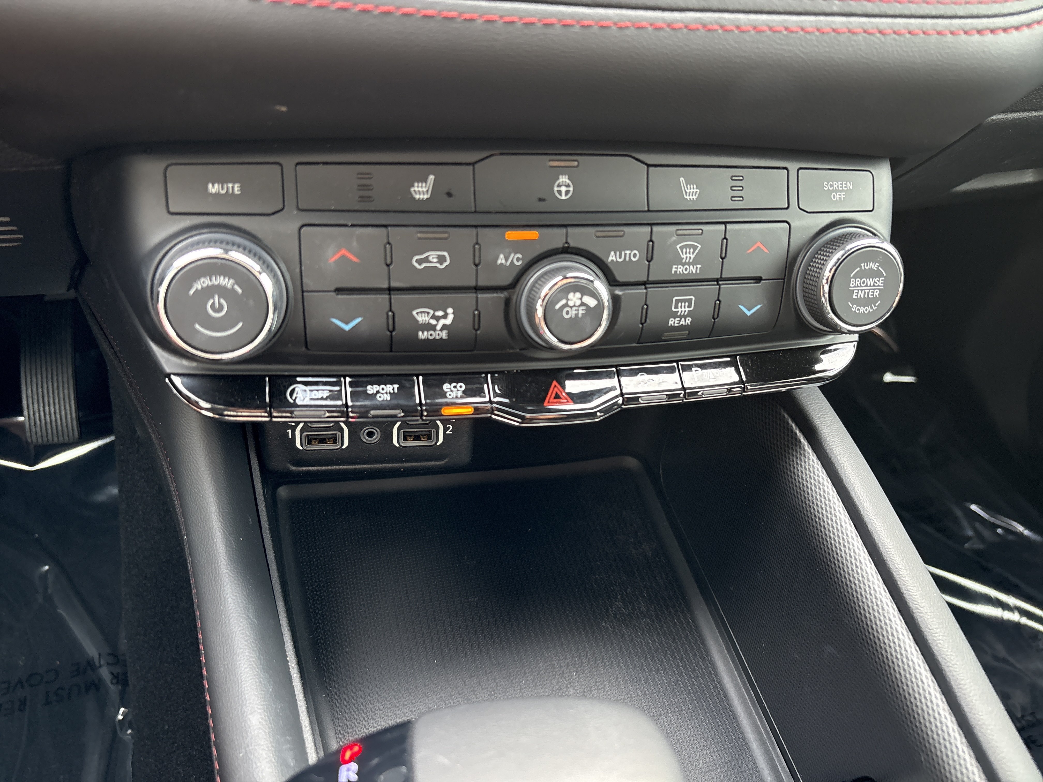 Used 2026 Dodge Durango GT w/ Blacktop Package RWD image 31