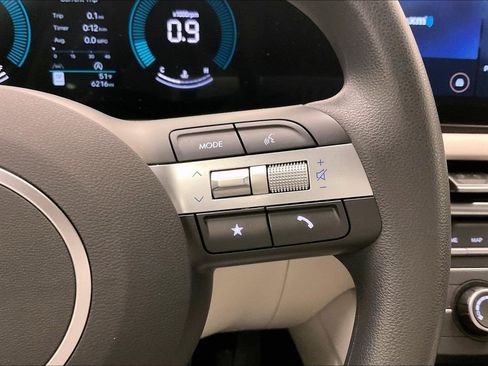 Certified 2026 Hyundai Tucson SE image 19