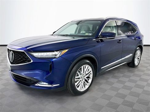 Used 2023 Acura MDX SH-AWD w/ Advance Package image 3