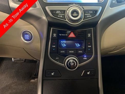 Used 2015 Hyundai Elantra Limited w/ Option Group 05 FWD image 20