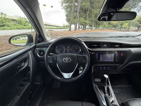 Used 2019 Toyota Corolla SE FWD image 20