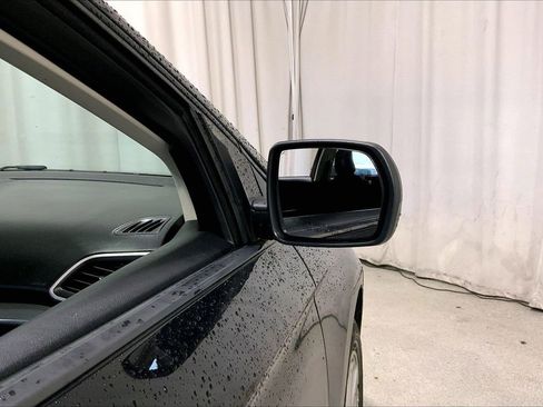 Used 2021 Ford Edge SE FWD image 11