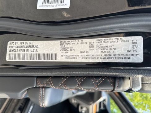 Certified 2022 Jeep Grand Cherokee Summit AWD/4WD image 40