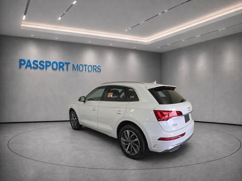 Used 2023 Audi Q5 2.0T Premium w/ Convenience Package AWD/4WD image 6