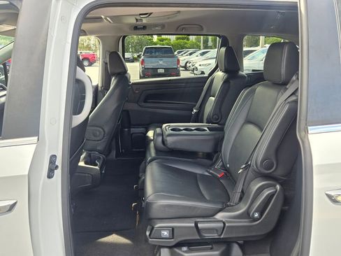Certified 2022 Honda Odyssey Touring image 14