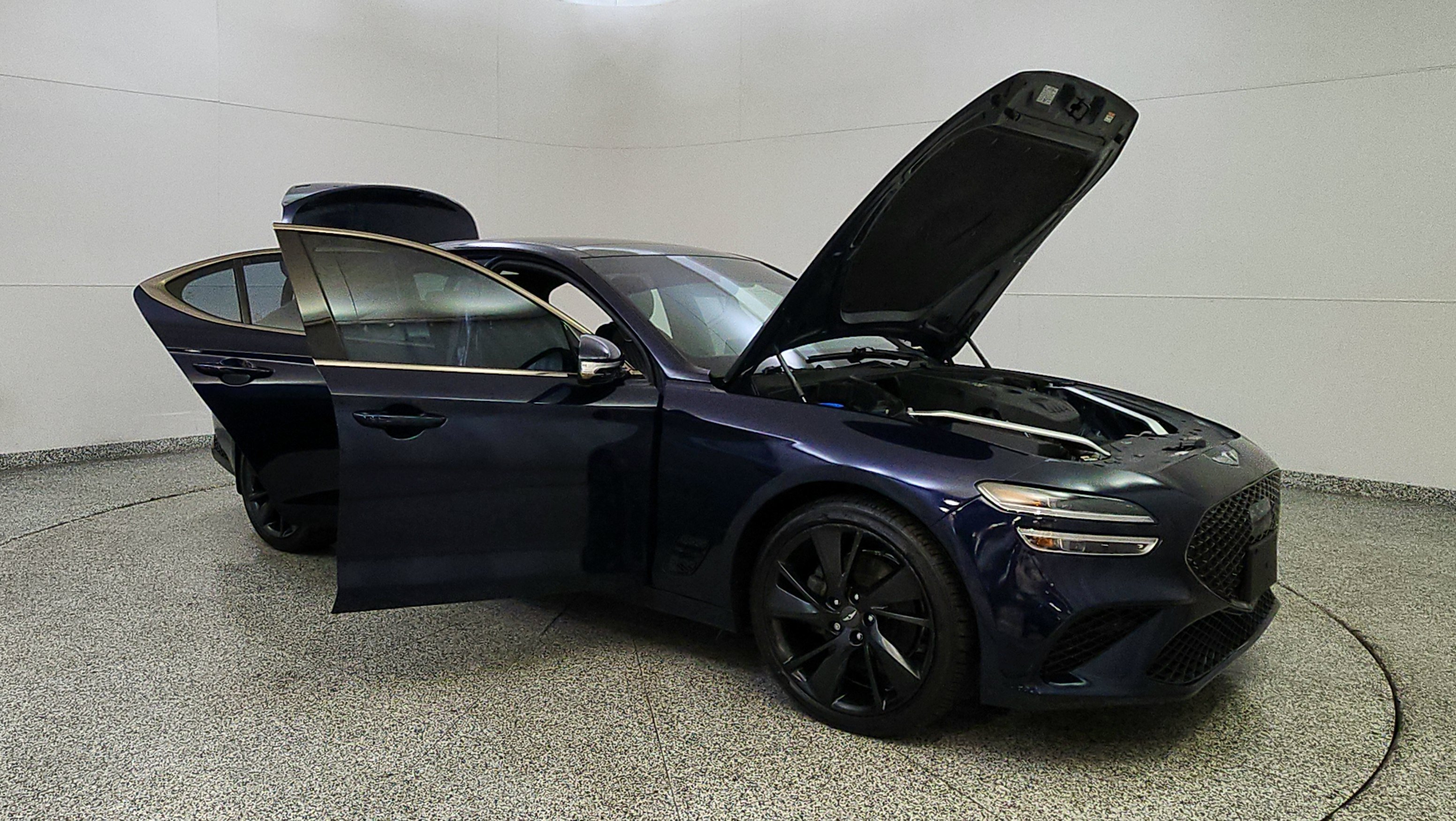 Used 2023 Genesis G70 2.0T w/ Sport Prestige Package AWD/4WD image 9
