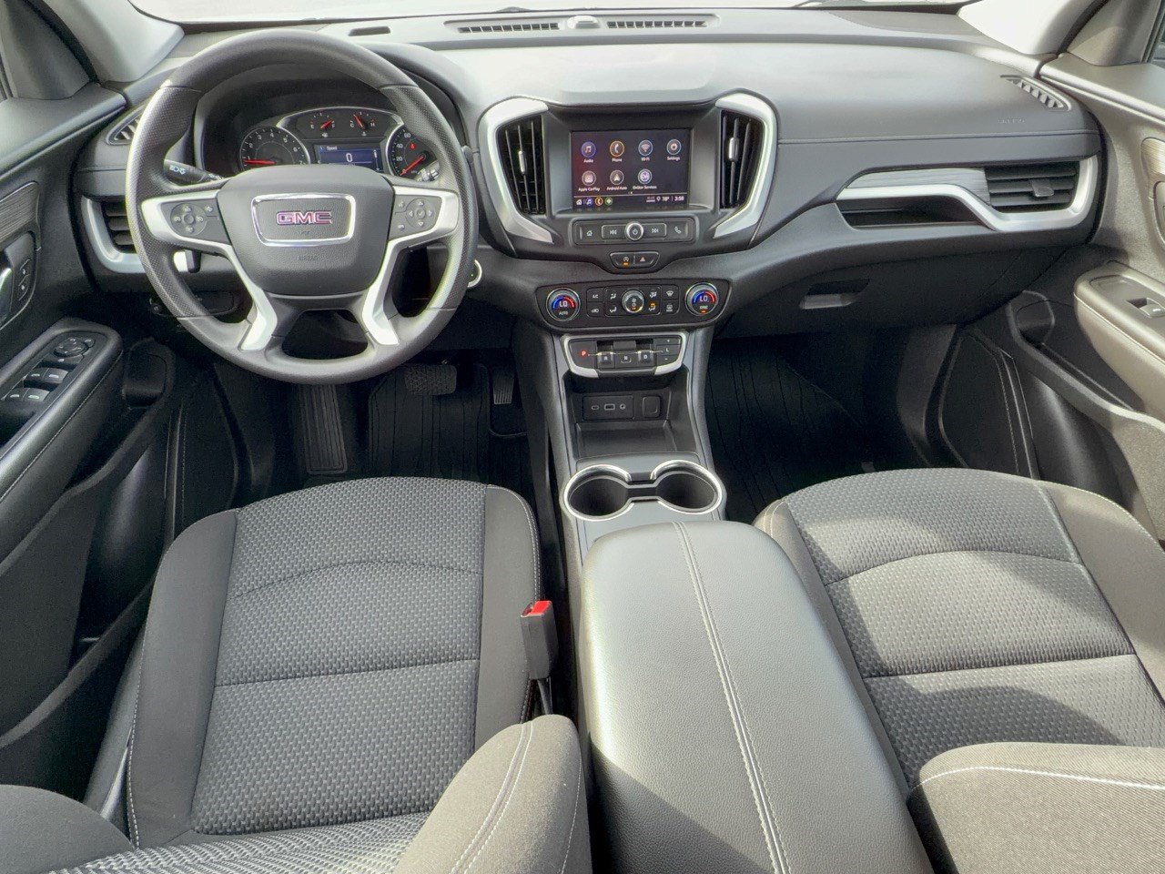 Used 2023 GMC Terrain SLE w/ Driver Convenience Package AWD/4WD image 17