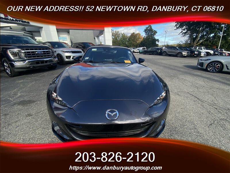 Used 2021 MAZDA MX-5 Miata Club RWD image 3