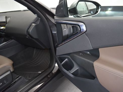 Used 2025 BMW X3 xDrive30i w/ Premium Package image 23