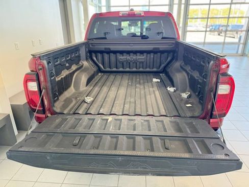 Certified 2024 GMC Canyon AT4 AWD/4WD image 40