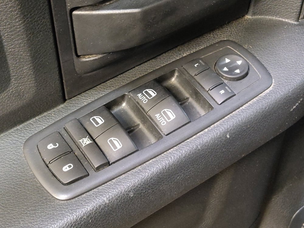 Used 2017 RAM 1500 Tradesman RWD image 27