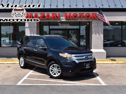 Used 2013 Ford Explorer XLT AWD/4WD image 1