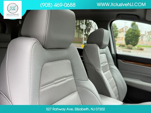 Used 2018 Honda CR-V Touring image 26
