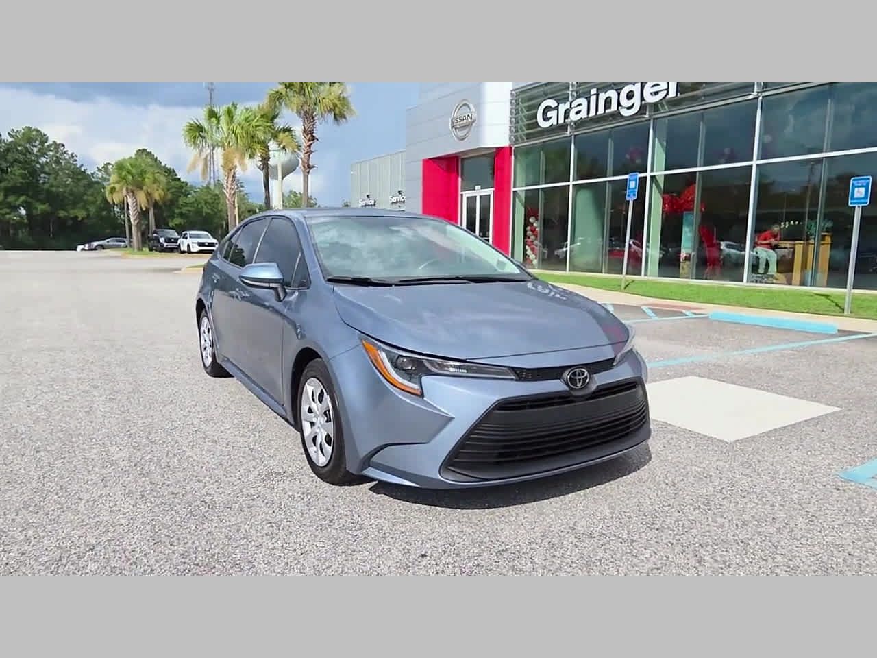 Used 2025 Toyota Corolla LE FWD image 19