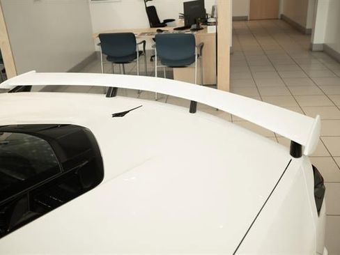 New 2026 Chevrolet Corvette Stingray Premium Cpe w/ Z51 Performance Package image 13