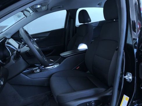 Used 2024 Chevrolet Malibu LT image 19