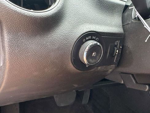 Used 2010 Chevrolet Camaro SS RWD image 20