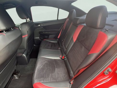 Used 2019 Subaru WRX STI AWD/4WD image 17