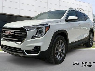 Used 2024 GMC Terrain SLT