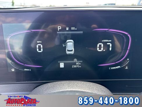 Used 2025 Kia Sportage EX w/ Premium Package FWD image 4