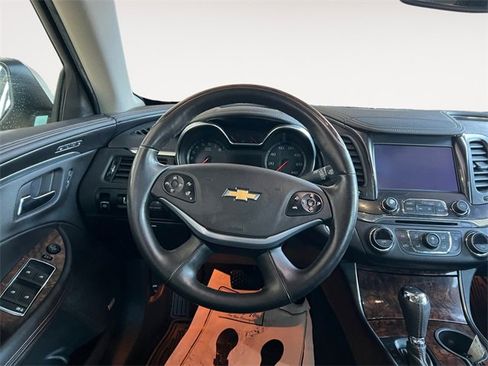 Used 2014 Chevrolet Impala LTZ image 10