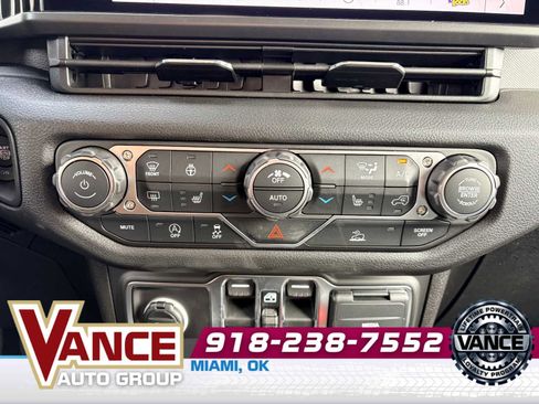 New 2026 Jeep Gladiator Sport image 24