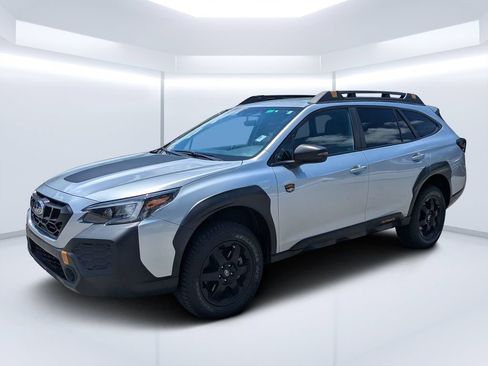 Certified 2024 Subaru Outback Wilderness AWD/4WD image 7