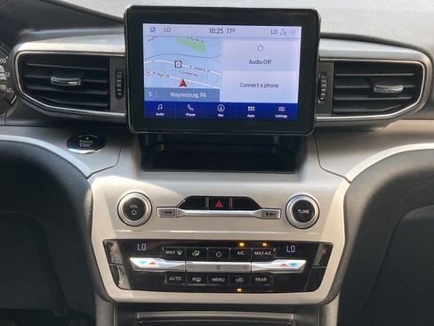 Certified 2020 Ford Explorer XLT w/ Equipment Group 202A AWD/4WD image 8