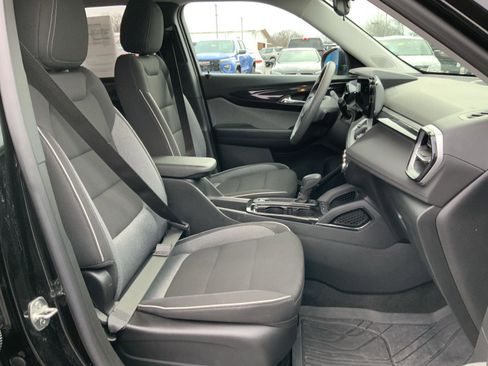 Used 2024 Chevrolet TrailBlazer LS w/ LS Convenience Package image 54