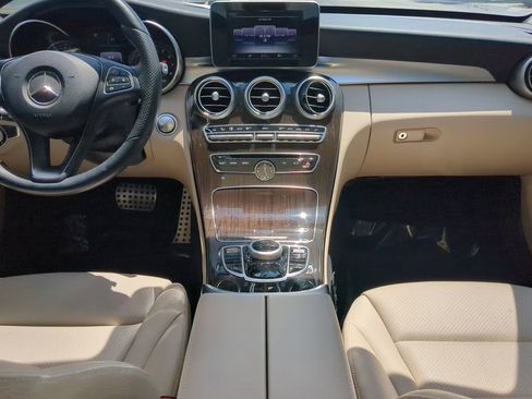 Used 2017 Mercedes-Benz C 300 4MATIC Sedan image 14