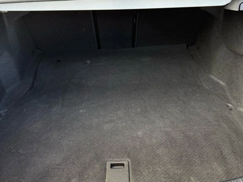 Used 2018 Mercedes-Benz C 300 Sedan image 40