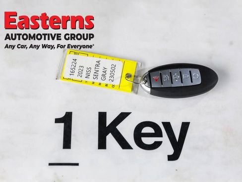 Used 2023 Nissan Sentra SR w/ Trunk Package image 8