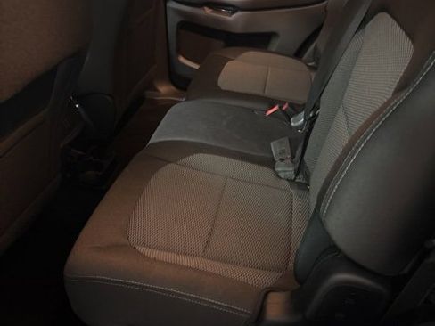 Used 2016 Ford Explorer XLT image 42