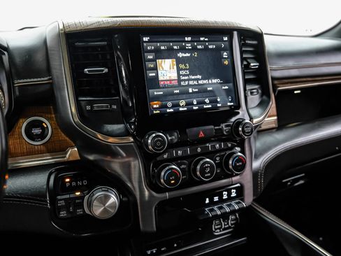 Used 2019 RAM 1500 Limited AWD/4WD image 30