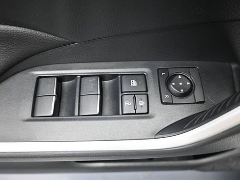Used 2024 Toyota RAV4 SE w/ Weather & Moonroof Package AWD/4WD image 6
