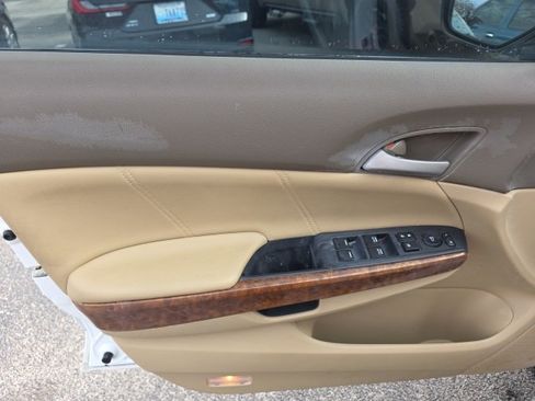 Used 2010 Honda Accord EX-L image 14
