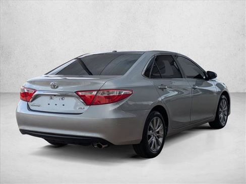 Used 2015 Toyota Camry XLE FWD image 5