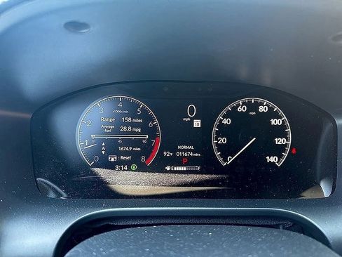 Used 2024 Honda HR-V Sport image 35
