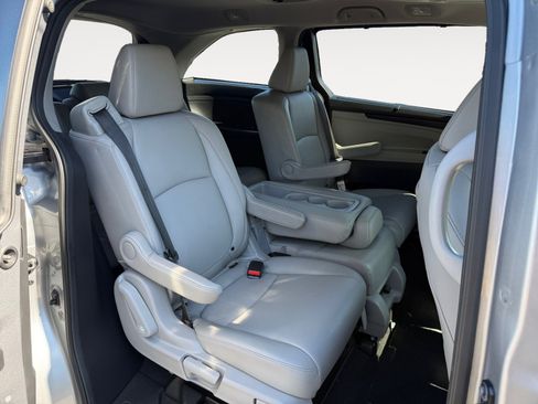 Used 2019 Honda Odyssey EX-L image 19