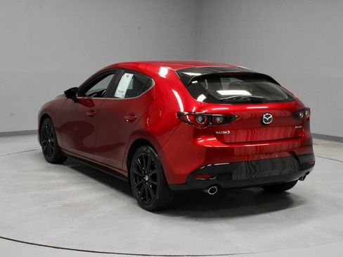 Used 2024 MAZDA MAZDA3 s FWD image 8