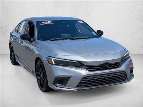 Used 2022 Honda Civic Sport image 3