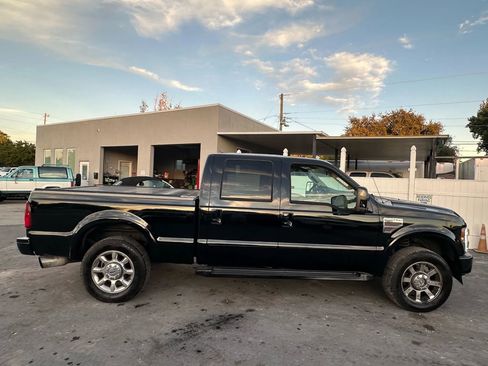 Used 2008 Ford F250 FX4 image 2