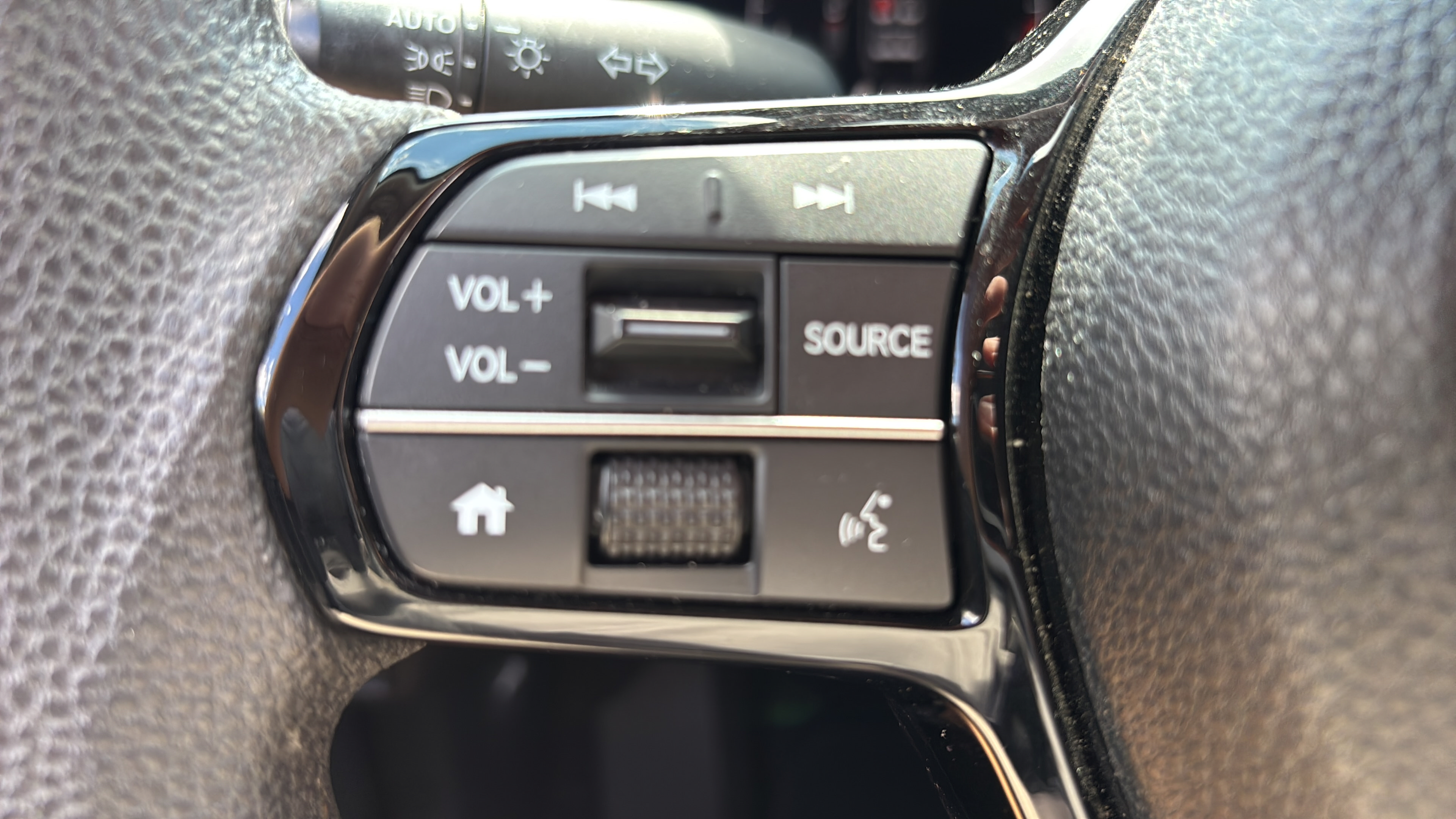 Certified 2024 Honda Civic LX image 27