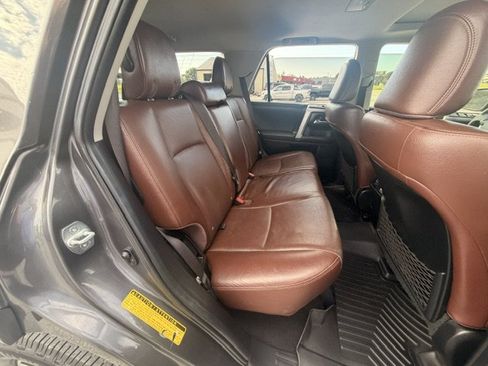 Used 2018 Toyota 4Runner Limited AWD/4WD image 6