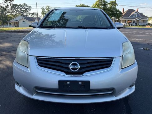Used 2010 Nissan Sentra 2.0 S w/ Convenience Pkg FWD image 3