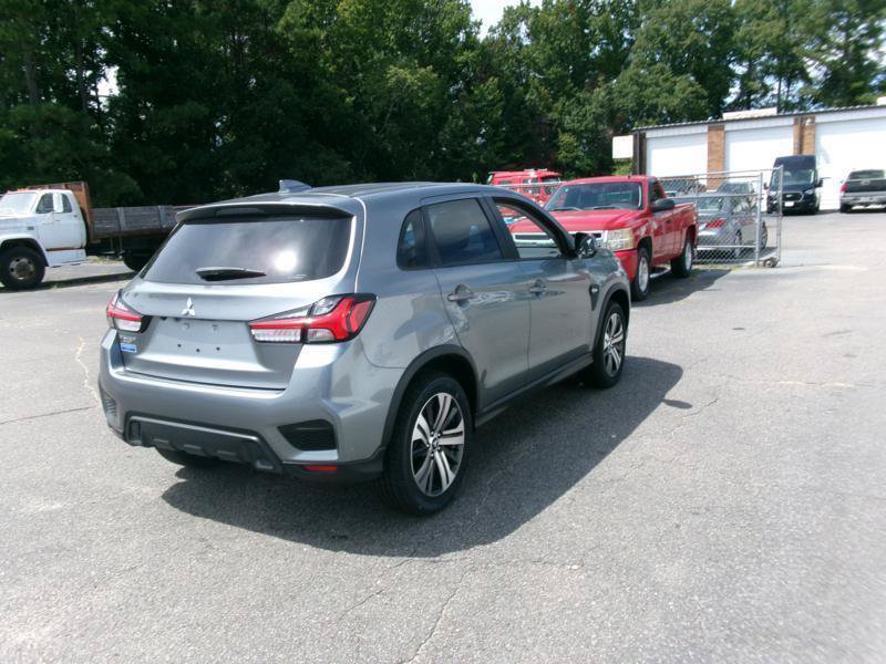 Used 2025 Mitsubishi Outlander Sport ES AWD/4WD image 6