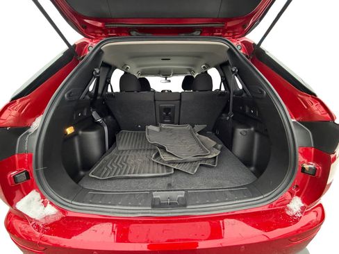 Used 2024 Mitsubishi Outlander ES image 18