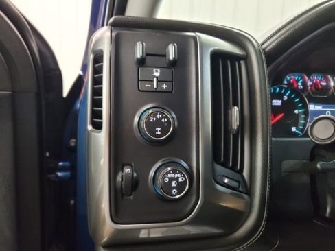 Used 2015 Chevrolet Silverado 2500 LTZ w/ Duramax Plus Package AWD/4WD image 19