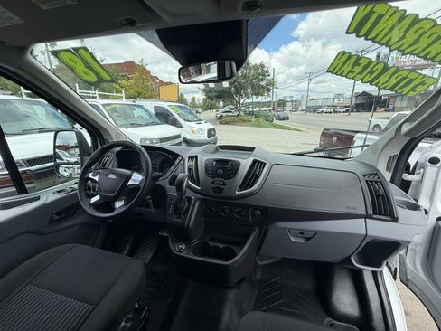Used 2018 Ford Transit 150 130 Low Roof RWD image 16